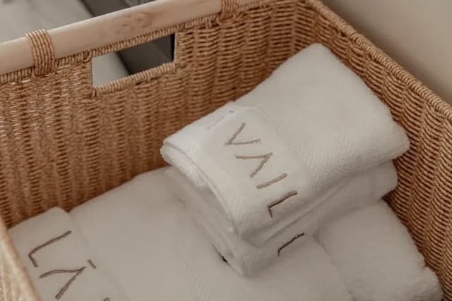 Là Vail homes-Deluxe Double Room with Balcony-13