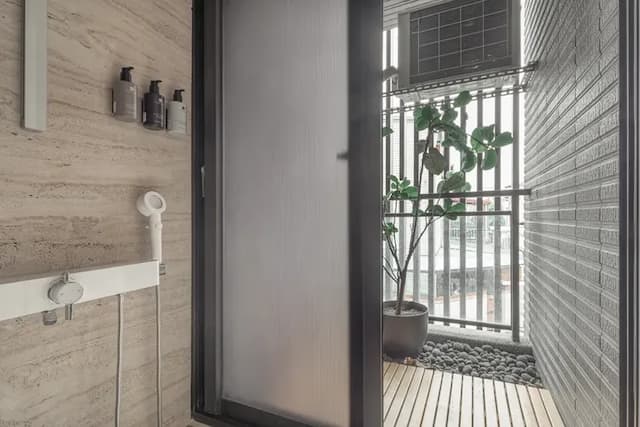 Là Vail homes-Deluxe Double Room with Balcony-11