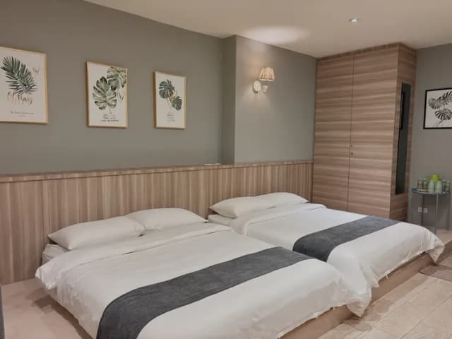 北歐小幸福｜鄰近台南火車站-歡樂北歐四人房-14