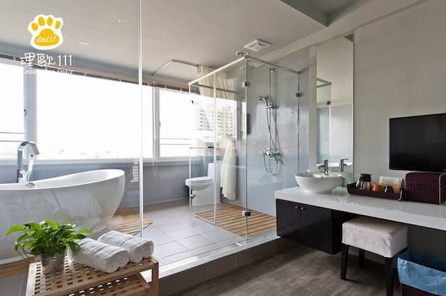 Leo 111/Arena Ruifeng-Mos two rooms-8