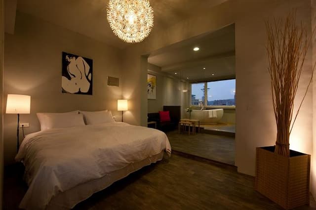 Leo 111/Arena Ruifeng-Mos two rooms-9