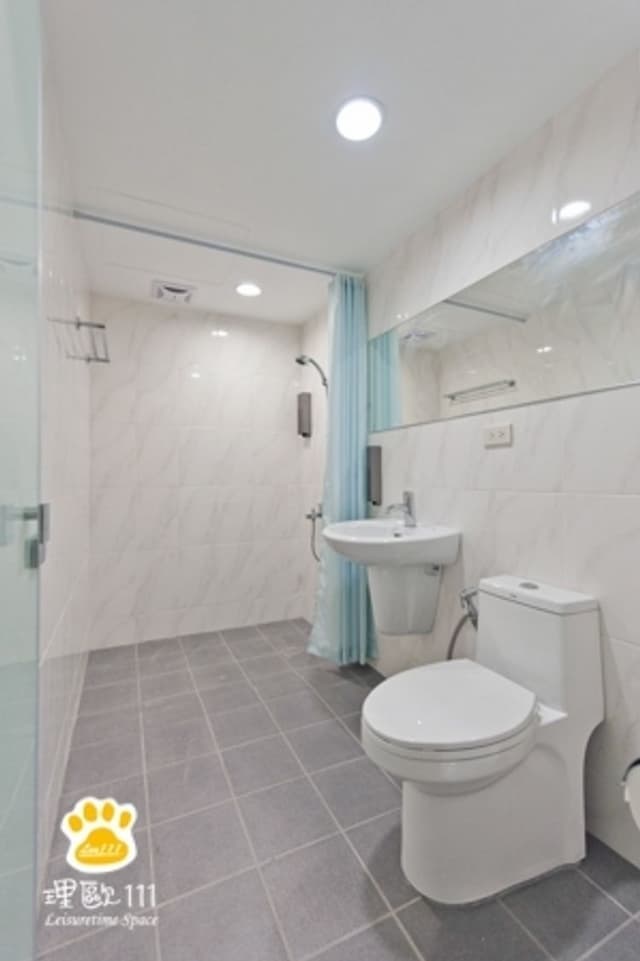 Leo 111/Arena Ruifeng-Woody two room-7