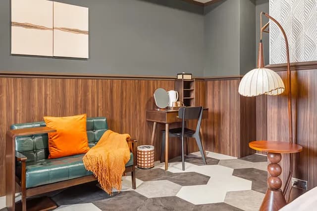 Nostalgic Inn-Deluxe Double Room with Bathtub_A101-7