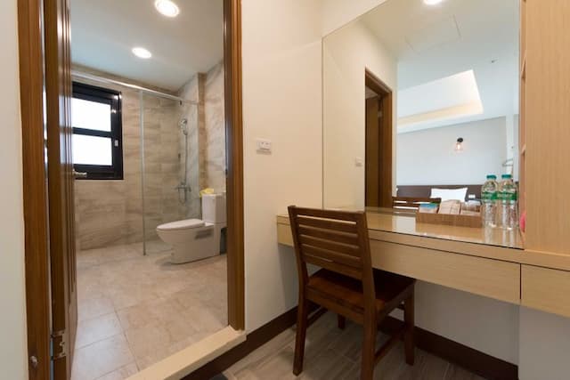 First Quality B&B-Green owl-4