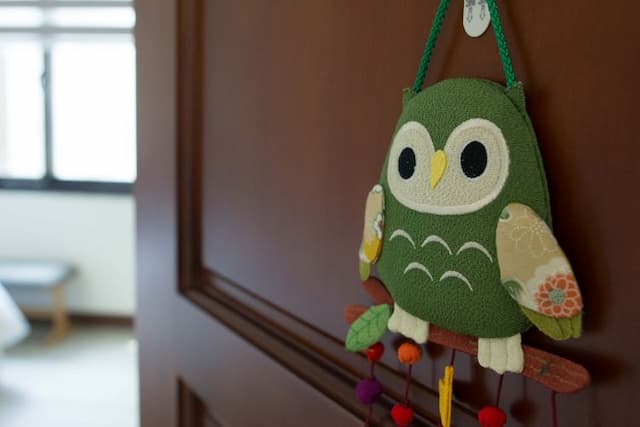 First Quality B&B-Green owl-6