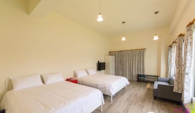 墾丁夏綠地民宿｜墾丁國家森林遊樂區旁-標準四人套房-2