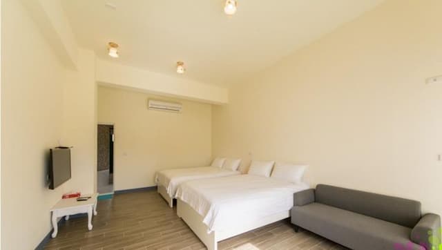 墾丁夏綠地民宿｜墾丁國家森林遊樂區旁-浴池四人套房-2