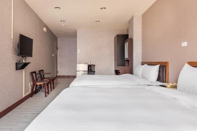 SongHeYuan-Family Room_301-5