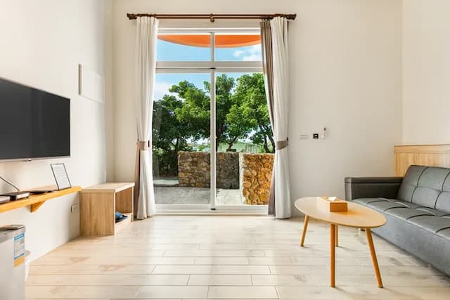 草戶民宿｜恆春包棟民宿-豪華雙人房-附浴缸-8