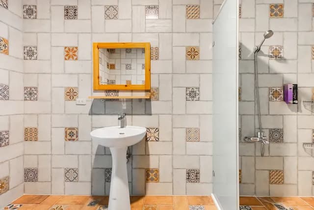 草戶民宿｜恆春包棟民宿-豪華雙人房-附浴缸-13