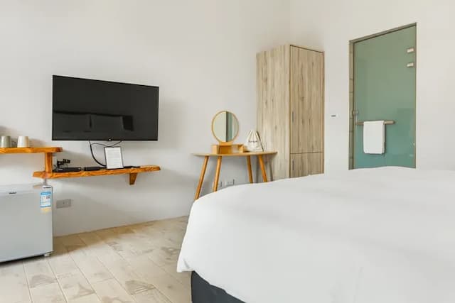 草戶民宿｜恆春包棟民宿-豪華雙人房-附浴缸-5