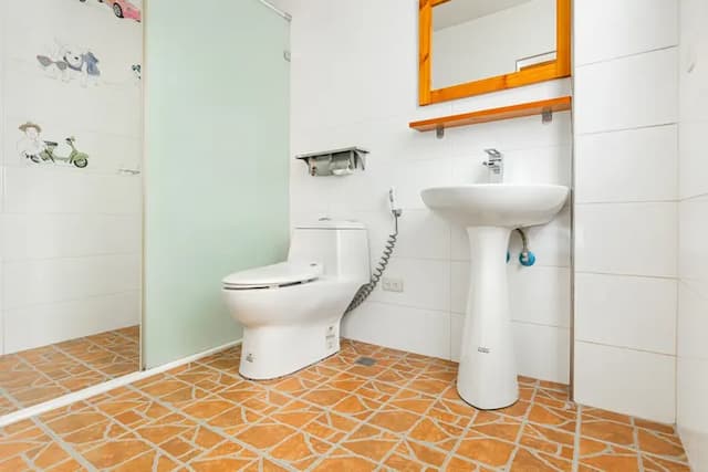 草戶民宿｜恆春包棟民宿-雙人房-附陽台-12