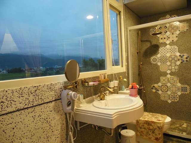 Bamboo Trail Garden Resort-Superior double room-6