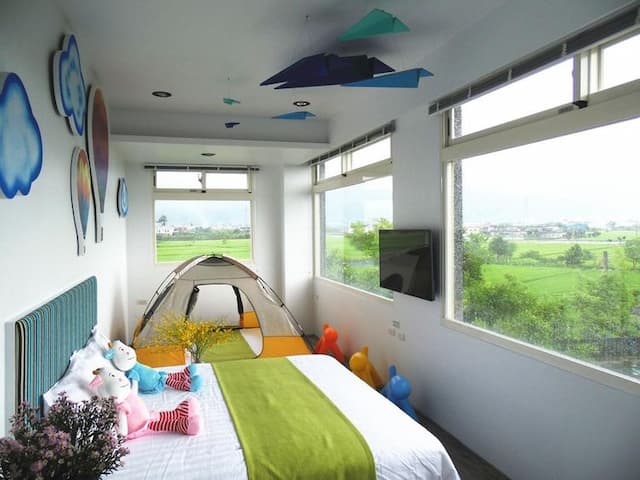 Bamboo Trail Garden Resort-Quadruple room-1