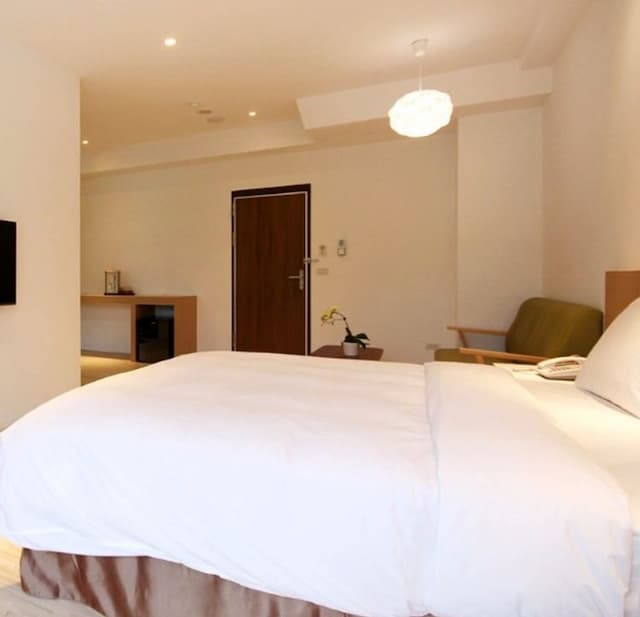 zé hú mín sù-Welcome double room-3