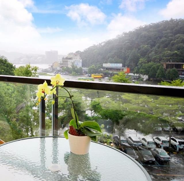 zé hú mín sù-Welcome double room-6