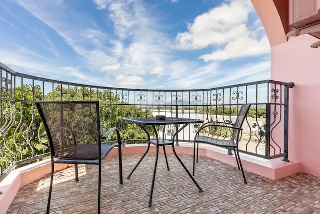 草戶民宿｜恆春包棟民宿-樓中樓四人房-15