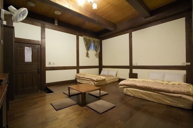 Qing Jing Fengye Homestay-Cozy quadruple room-2
