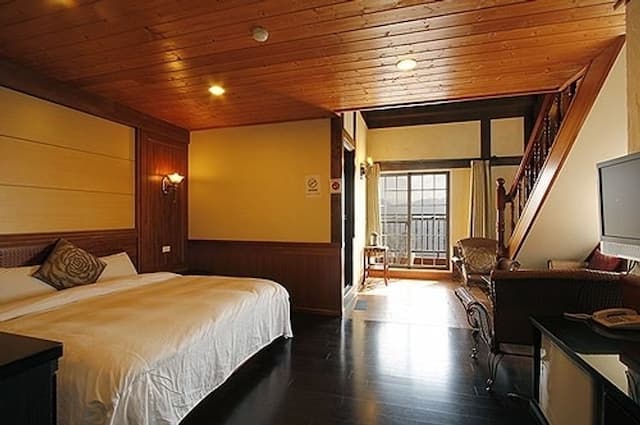 Qing Jing Fengye Homestay-Jindian Building Middle Floor Quadruple Room-1