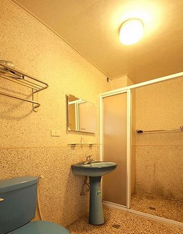 景觀樓中樓八~十人套房