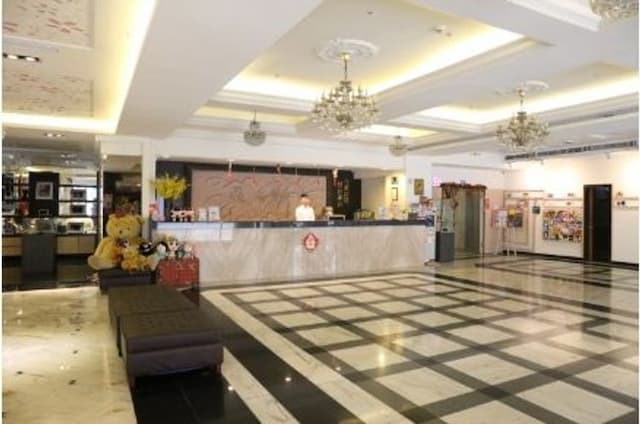 Yong Yue Business Hotel-Classic Triple Room-6