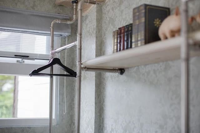 R&J Guesthouse-Quadruple Room with View-5