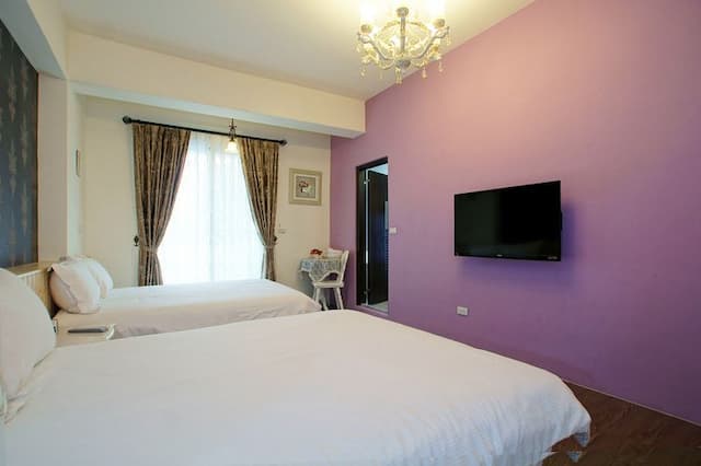 TRAVEL CATS-French style gorgeous (with bathtub) quadruple suite-2