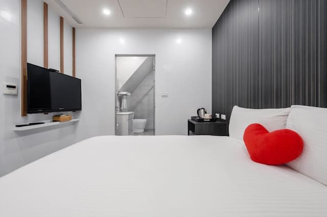 日月潭兒茶宿｜附電梯、地點便利、乾淨舒適-舒適雙人房-無窗-505.506-9