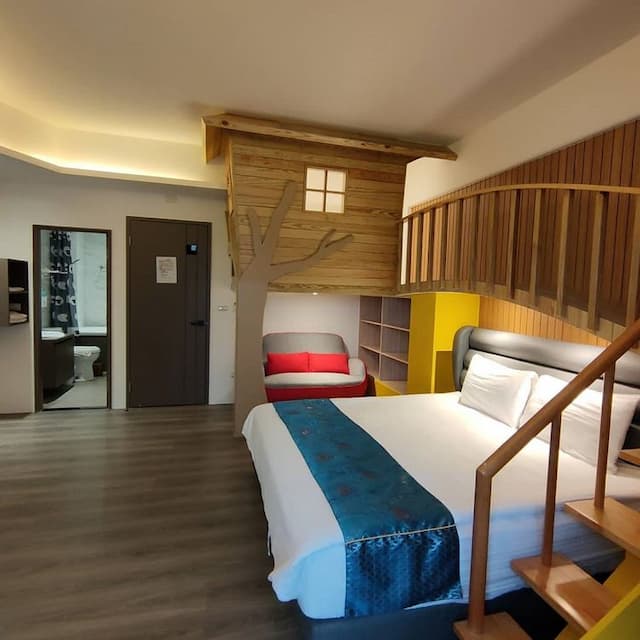 Wujie Childlike B&B-Mountain View Large Triple Room with Bathtub-Winne-2