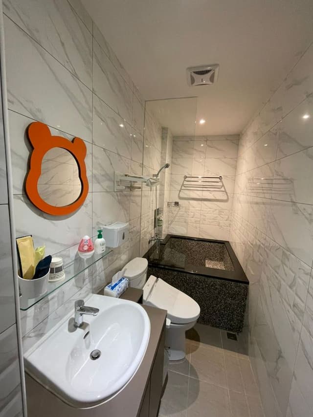 Wujie Childlike B&B-Mountain View Large Triple Room with Bathtub-Winne-9