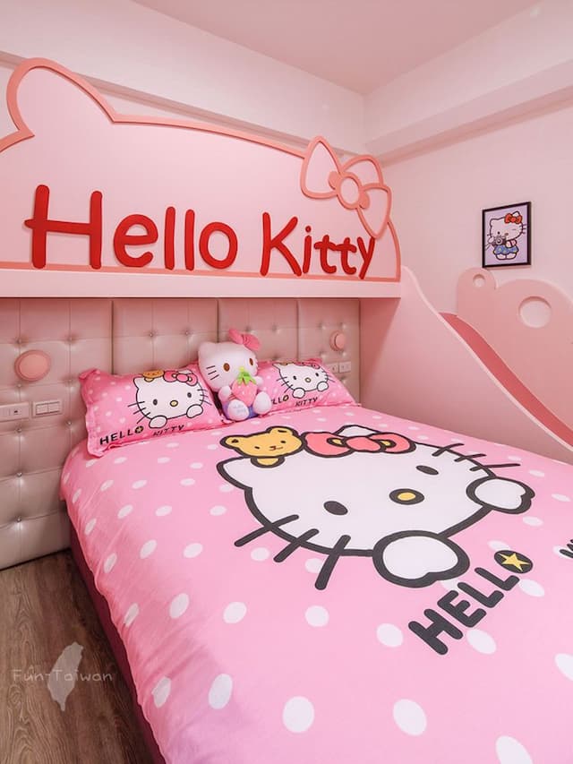 Wujie Childlike B&B-Family Room with Terrace-Kitty-2