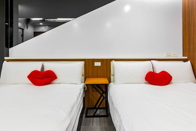 日月潭兒茶宿｜附電梯、地點便利、乾淨舒適-高級家庭房-202.502-6