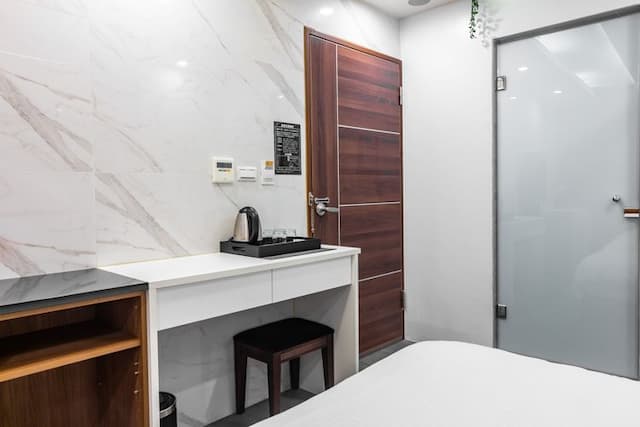 日月潭兒茶宿｜附電梯、地點便利、乾淨舒適-高級家庭房-202.502-8