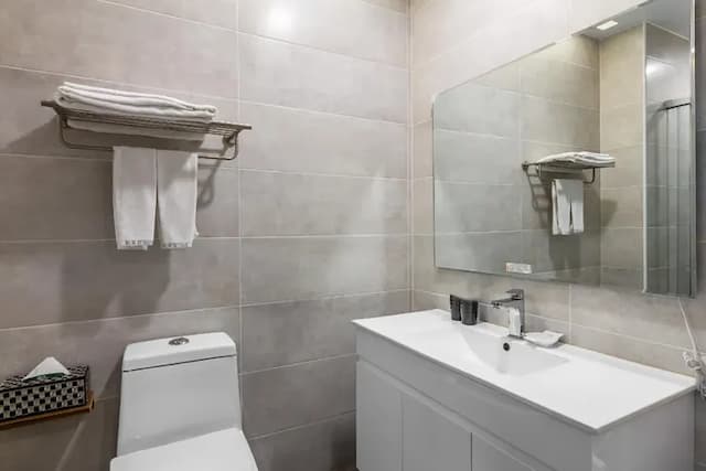 日月潭兒茶宿｜附電梯、地點便利、乾淨舒適-高級家庭房-202.502-11