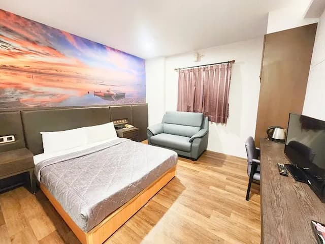 Royal Business Hotel-Double Suite (1 double bed)-4