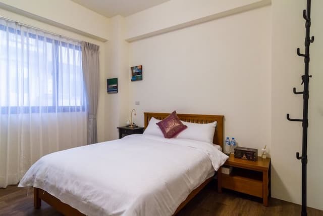 Wendy's Home City Hall A-standard two-person room-6