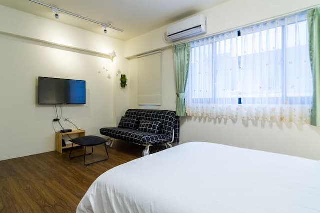 Wendy's Home City Hall B-Large double room-3