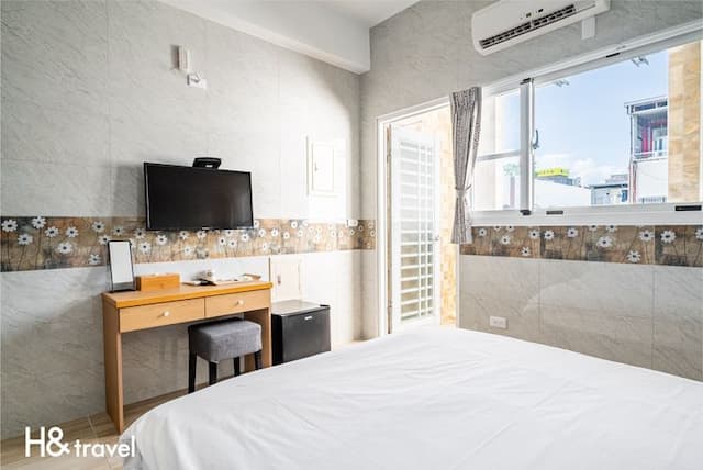 Taitung Hope Castle-Classic Double Room with Balcony-5