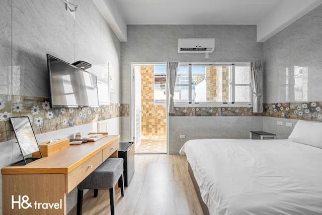 Taitung Hope Castle-Classic Double Room with Balcony-3