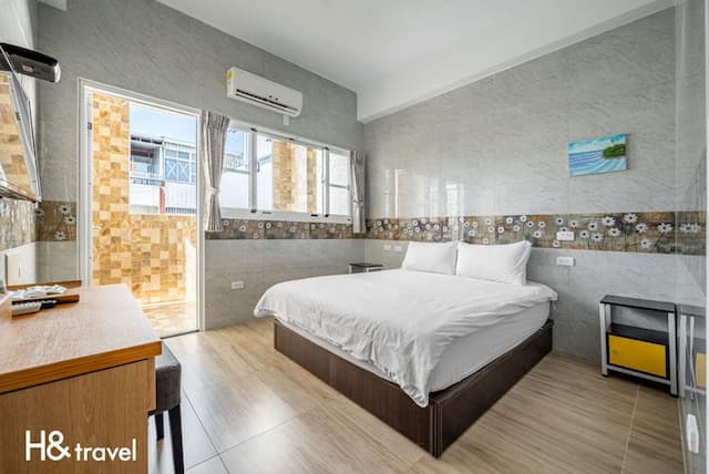 Taitung Hope Castle-Classic Double Room with Balcony-1