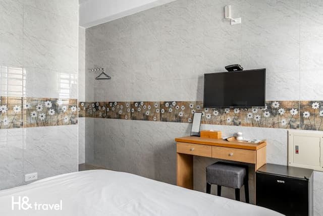 Taitung Hope Castle-Classic Double Room with Balcony-8