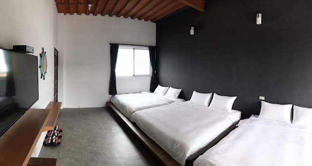 小棧民宿-六人房-3