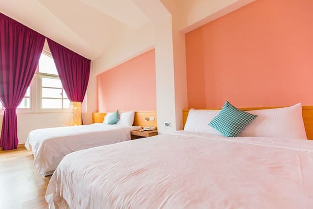 Sun Hola Villa-Landscape six-person room-1