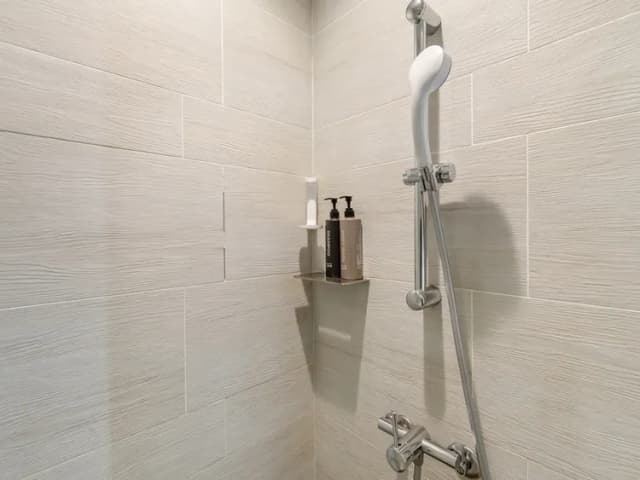 CHECK inn Taipei Xinyi-Standard Twin Room without Window-11