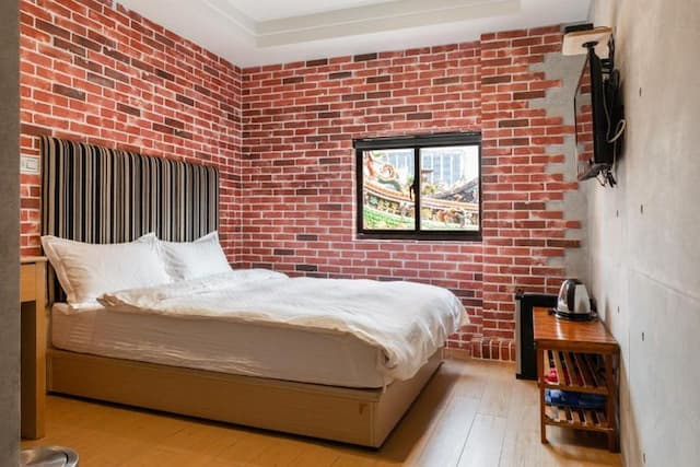 Longshan Inn-Deluxe Double Room-2