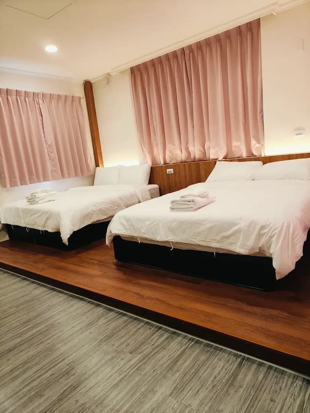 Jin H168 Courtyard-Private B&B for 18 people-5