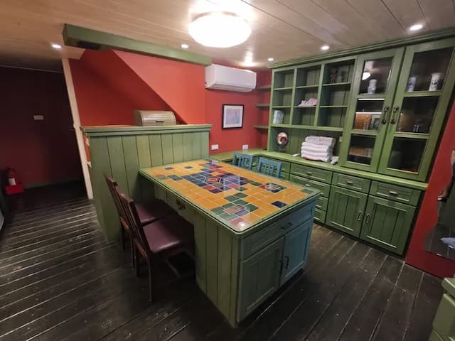 金石新月光-西班牙四人房-7