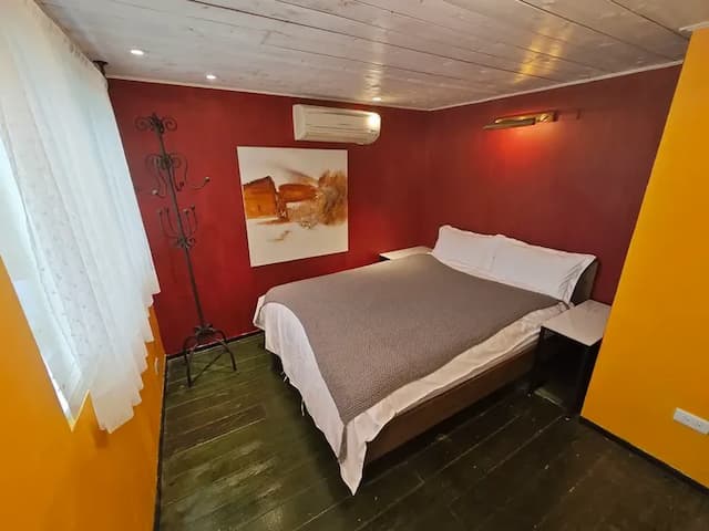 金石新月光-西班牙四人房-12