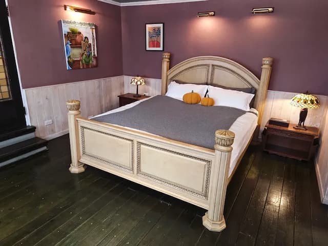 金石新月光-西班牙四人房-2