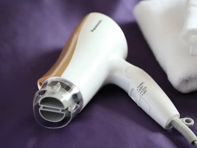 ホテルウィングインターナショナルプレミアム金沢駅前-ダブルルーム-6